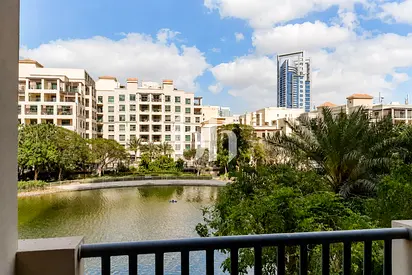 Canal View | Furnished | Low Floor | Vacant 25Sept