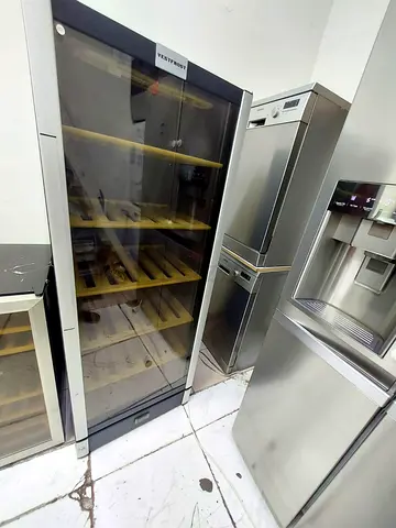 Vestfrost latest model 147 bottle wine fridge dual temperature wooden shelves freestanding