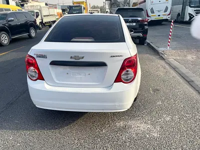 2012 Chevrolet SONIC — фото 10