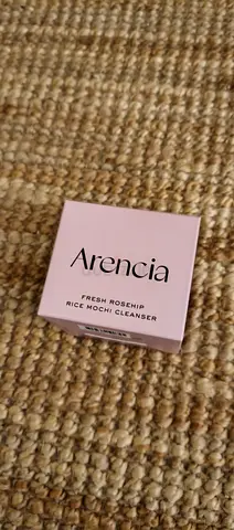 Arencia fresh rosehip rice mochi cleanser