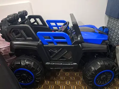 Huge Kids Electric Ride-On Jeep Car | Like Brand New | Ages 1 to 7 with Remote Control