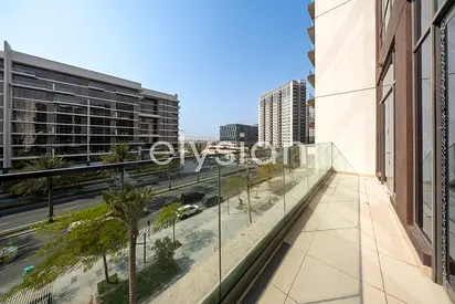 Spacious Unit | Maids Room | Great Location