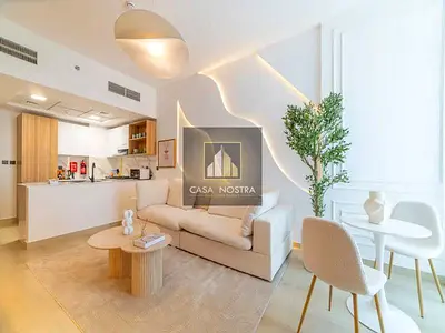 Luxury Modern Unit | Prime Location | Vacant