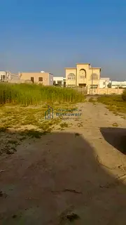 King's residential land in Al-Azra - Sharjah, an area of 7,190 feet², a privileged location at the 