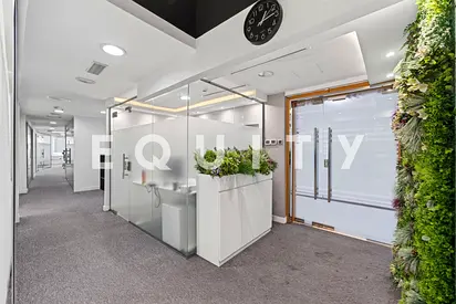 Vacant Now | High Floor | Combined Office