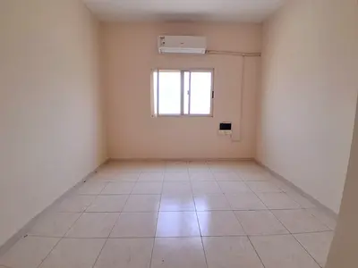 Lavish 1bhk apartment available near Muwailah bus stop rent 27k