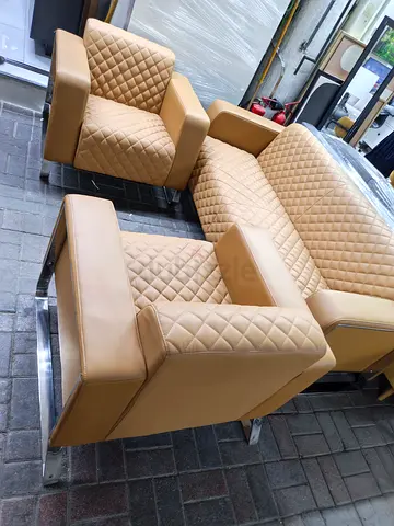 Beige Leather 3-Seater Sofa with Two Matching Armchairs - Good Condition