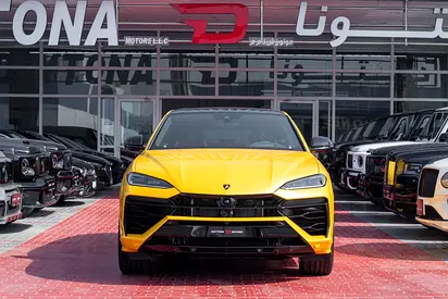 صورة 5 لـ 2025 Lamborghini URUS