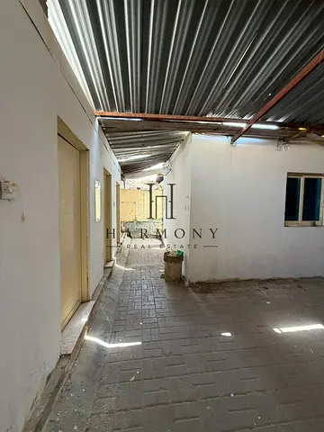 Labor Accommodation I Jazeera Al Hamra -19 Rooms - 10 Washrooms