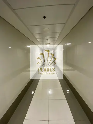 فرصة سكن مميزة في الراشدية 3 غرفة ماستر وصالة بجوار جراند مول تكييف مجاني خزائن حائط حمامان وشهر مجاني بسعر 38 ألف سنويًا مع دفع مرن مع خيارات دفع