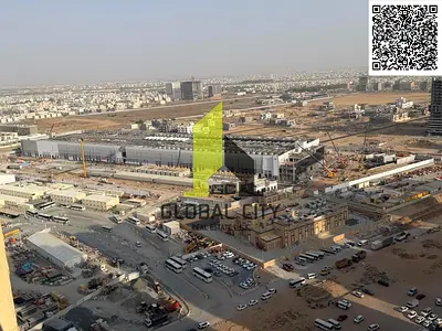 شقة غرفتين وصالة للبيع في برج بارادايس ليك B9، شقة شاغرة، مساحتها الإجمالية 1213 قدم مربع، مطبخ مفتوح مع موقف سيارات، السعر المطلوب 410,000