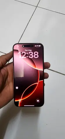 Iphone 16 pro max dessert titanium