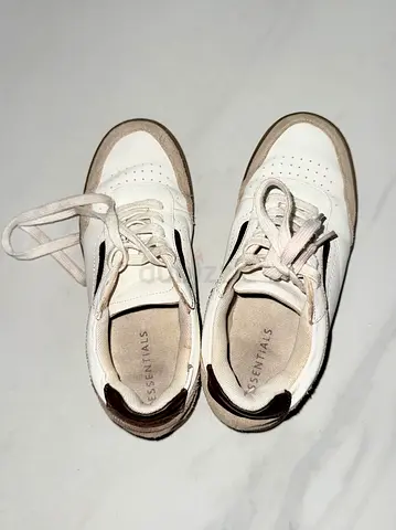 Woman Sneakers