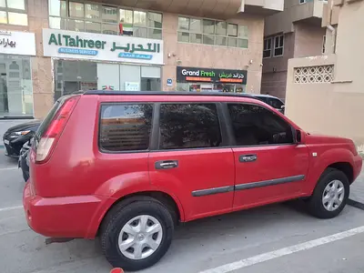 2011 Nissan X-TRAIL 照片 3