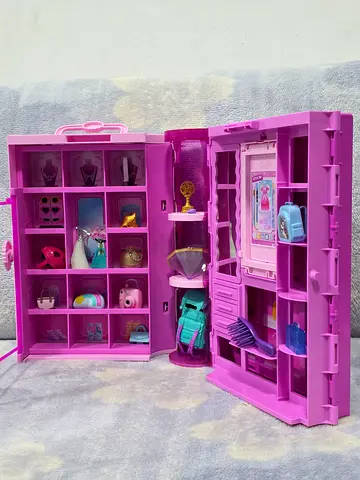 Barbie doll dream wardrobe,  barbie cupboard with some doll accessories