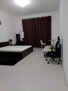 BIG MASTER BED ROOM