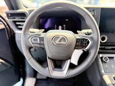 صورة 12 لـ 2026 Lexus GX-SERIES