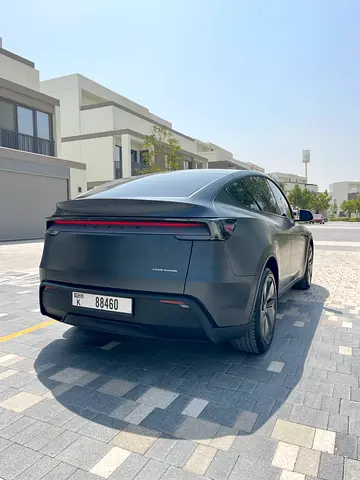 Y Premium Long Range/ GCC Spec/ Direct from owner/ One owner/ Agency Tesla warranty