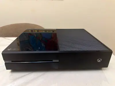 Xbox One 500GB with controller and original cables