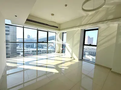 Chiller Free || Ultra Luxury 2-Beds +Laundry || Huge & Spacious Layout