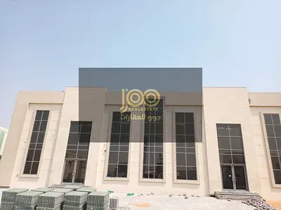 مستودع 30,000 قدم مربع للإيجار السنوي في أم الثعوب – أم القيوين