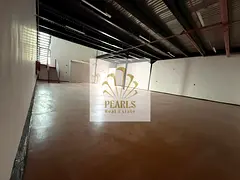 4300 Sqft Main Road Warehouse with Mezzanine in Al Jurf Ind 1 Ajman - Near E311 - 60kW to 71kW Power