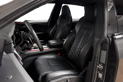 2020 AUDI RS Q8 照片 14
