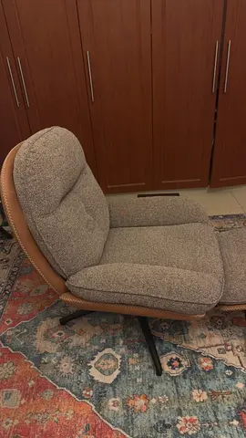 Comfy Lounge Chair and Footrest