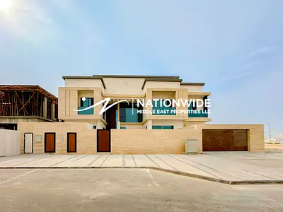 Modern 6BR | Single Row Mid Villa | Private Pool