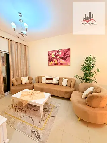 Sharjah, Al Taawun: Apartment featuring a bedroom, living room, kitchen, two bathrooms (with shower
