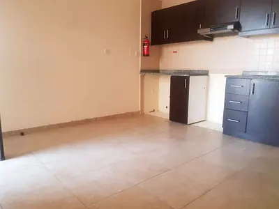 UNFURNISHED | WITH BALCONY | VACANT