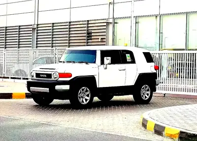 Toyota FJ Cruiser 2022 GCC specs
