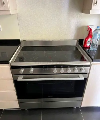 Siemens 5 Burners Electric Cooker With Oven HK9K9V850M Silver 112L 90x60cm