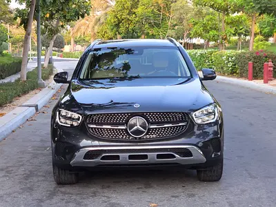 صورة 2 لـ 2022 Mercedes-BENZ GLC