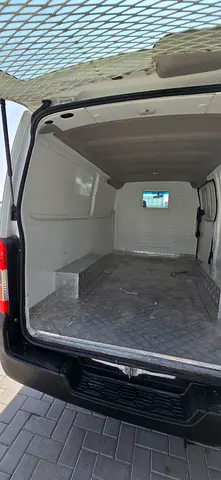 صورة 14 لـ 2018 Nissan URVAN