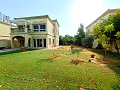 Vacant | Extendable | Close to Park | Excellent Location