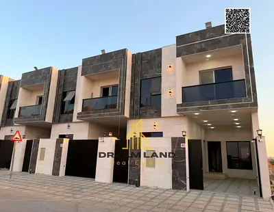 Villa for sale at a very special price, including registration and ownership fees, near all service