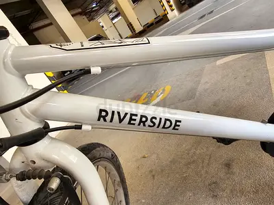 Riverside white kids/teen cruiser bike - good condition