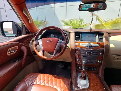 2017 Infiniti QX80 — фото 10