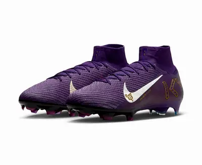 ⚽️ Nike Mercurial Superfly – Kylian Mbappé Edition 💜✨  Eye-catching purple/gold colorway ELITE