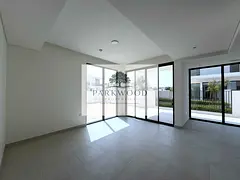 Premium Big Plot | Close to Pool & Park | New handed over unit