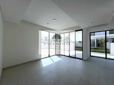 Premium Big Plot | Close to Pool & Park | New handed over unit