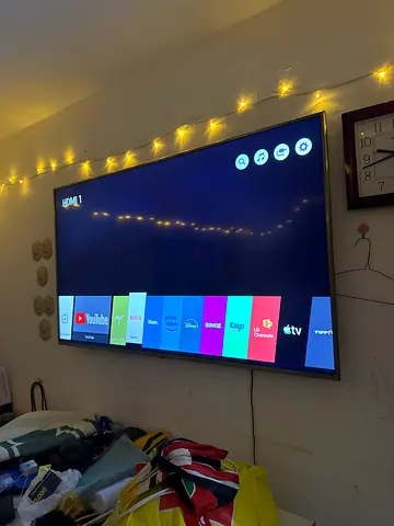 70 Inch Smart LG TV - Excellent Working Condition
