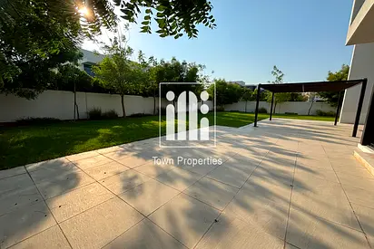 Corner Villa | 4Master Rooms + Maid | Big Garden | Prime Location |