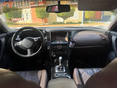 Lady Driven, Accident Free, Infiniti QX70 Excellence 2017 | GCC Specs | Low Mileage!
