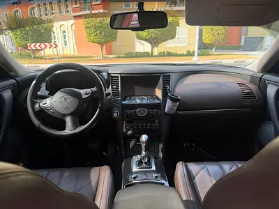 صورة 1 لـ 2017 Infiniti QX70