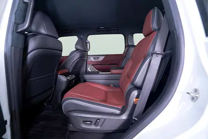 صورة 13 لـ 2025 Infiniti QX80