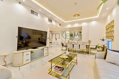 High-End 3BR | Furnished | Canal & Burj View | Vezul Tower Business Bay