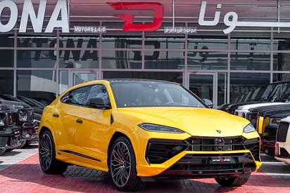 Lamborghini Urus SE | 2025 | 0 km | Under warranty | Carbon Fiber interior