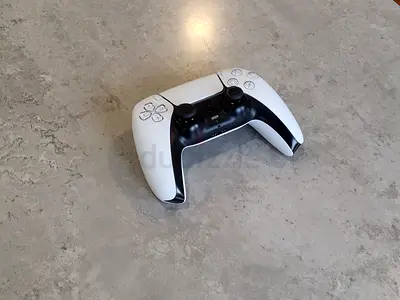 PS5 DualSense Controller – White | Excellent Condition